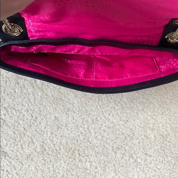 Kate Spade quilted crossbody with gold hardware - Picture 5 of 8